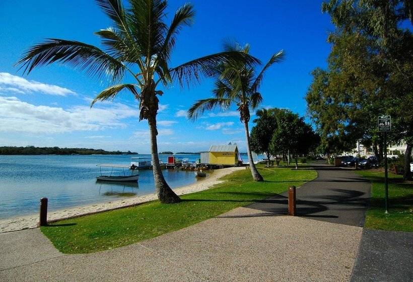 هتل The Rise  Noosa