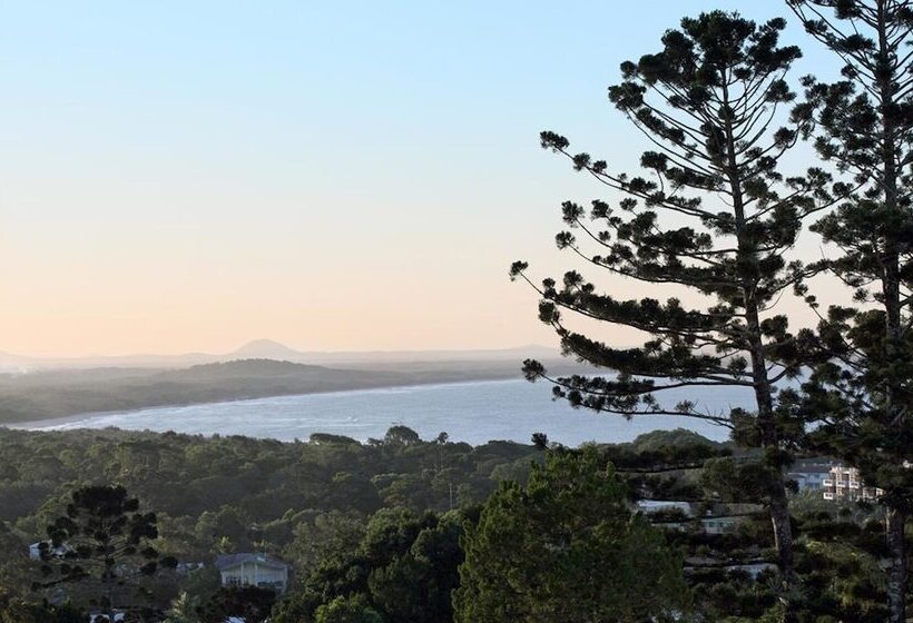 هتل The Rise  Noosa