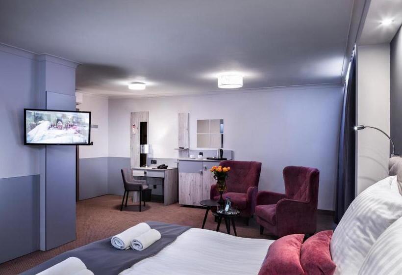 فندق Cristal Park