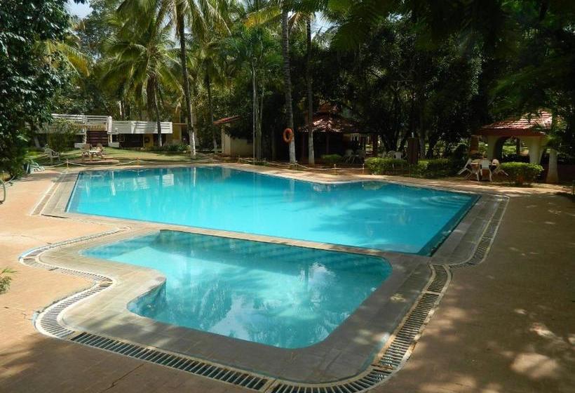 酒店 Fantasy Golf Resort