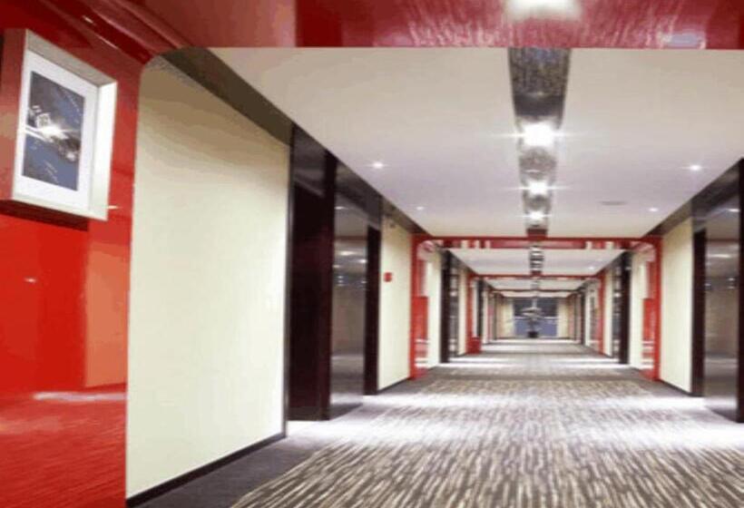 هتل Jiazheng International Energy