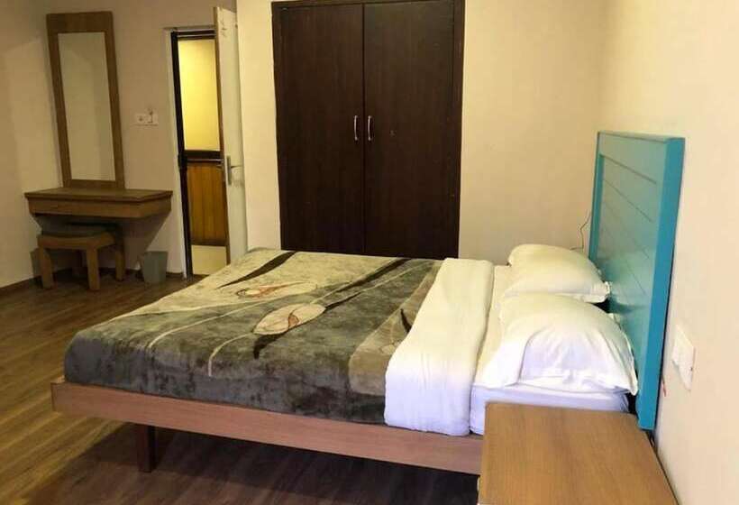 ホテル Preethi Palace