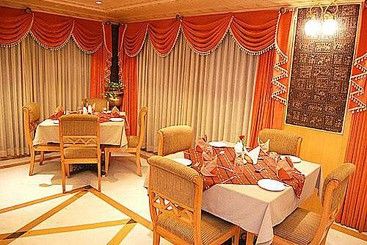 Fotos del hotel Raj Palace:  9