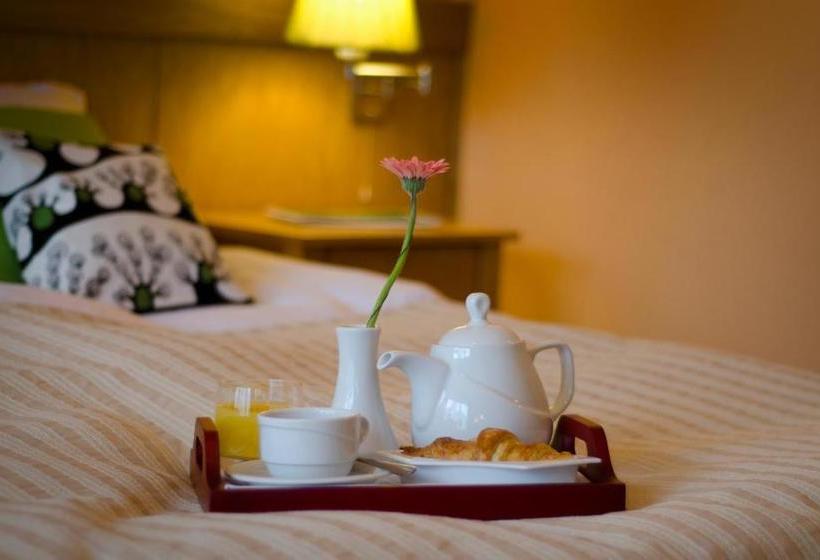 בית מלון כפרי Restaurant Gonduzo