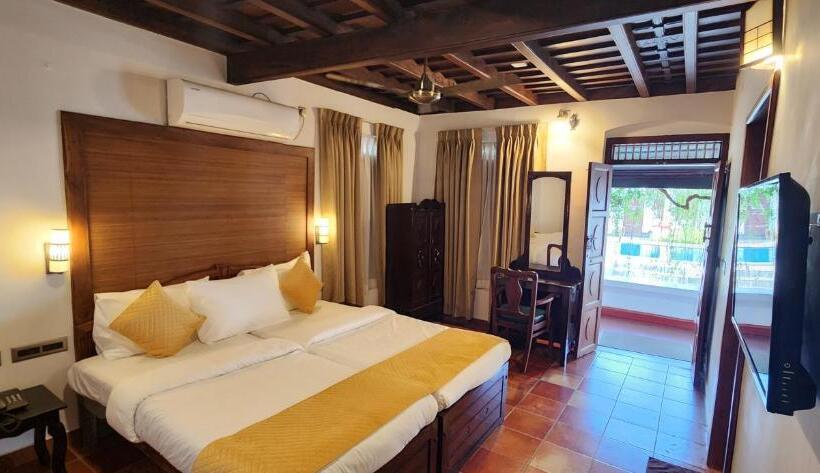 Kumarakom Tharavadu   A Heritage Hotel, Kumarakom