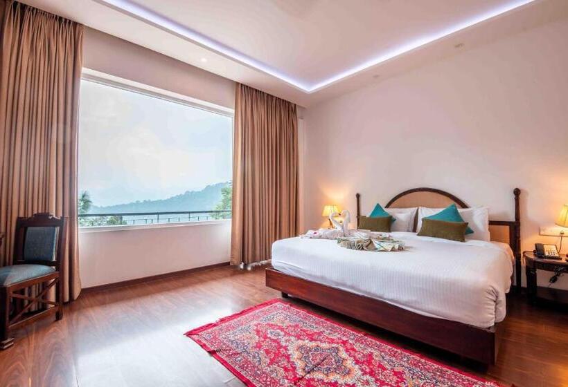 فندق The Fern Surya Resort Kasauli Hills, Dharampur