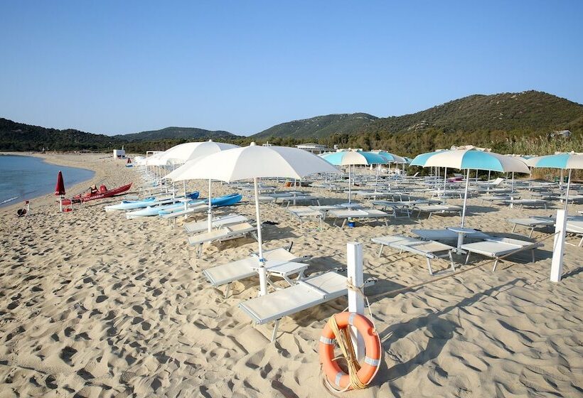 Limone Beach Resort