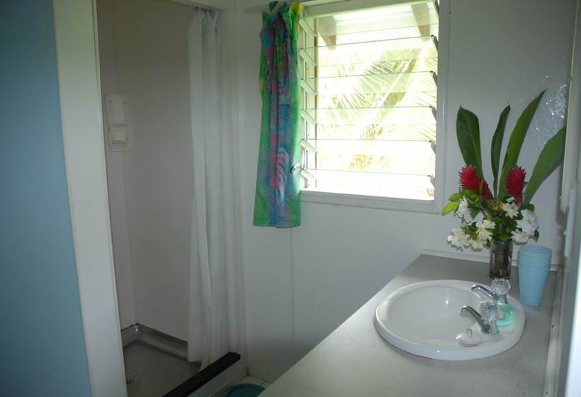 مُتل Gina's Garden Lodges