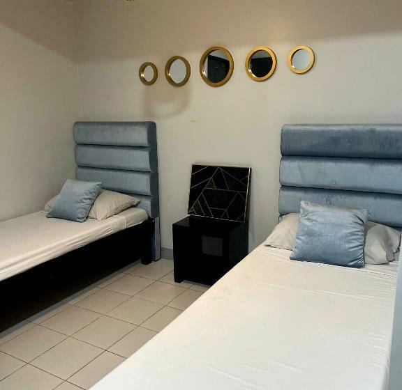 펜션 Luxecara Guest House