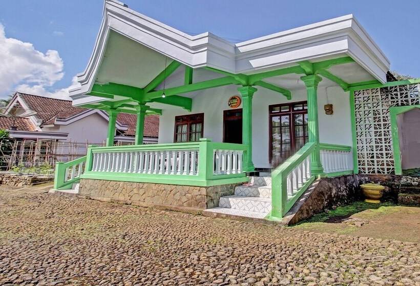 酒店 Spot On 91214 Desa Wisata Pandean