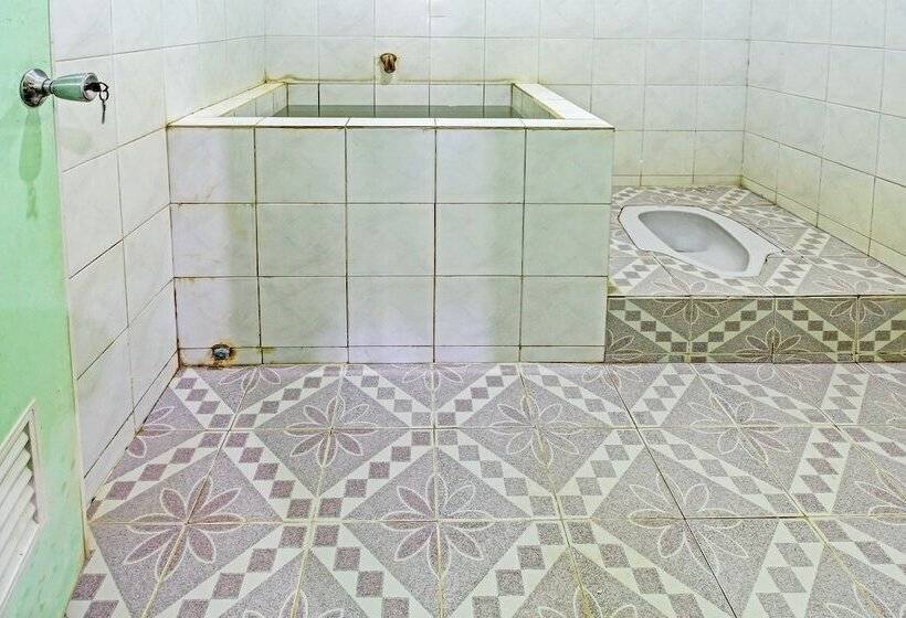 酒店 Spot On 91214 Desa Wisata Pandean