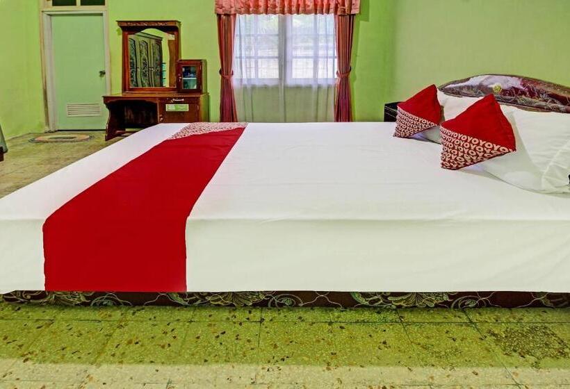 酒店 Spot On 91214 Desa Wisata Pandean