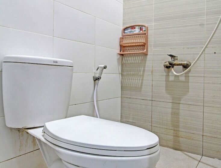 ホテル Oyo 91202 Family Guest House Syariah