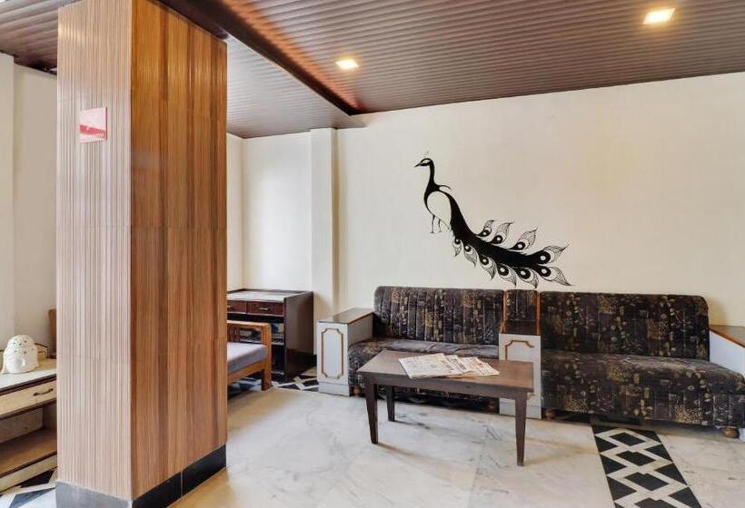 فندق Treebo Mayur, Mall Road
