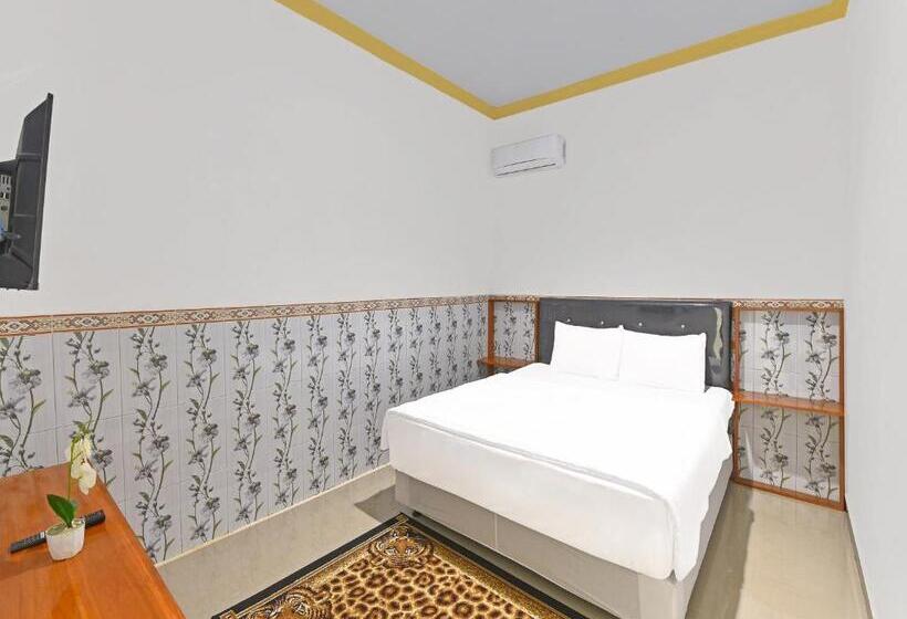 هتل Oyo 91192 Homestay Antara
