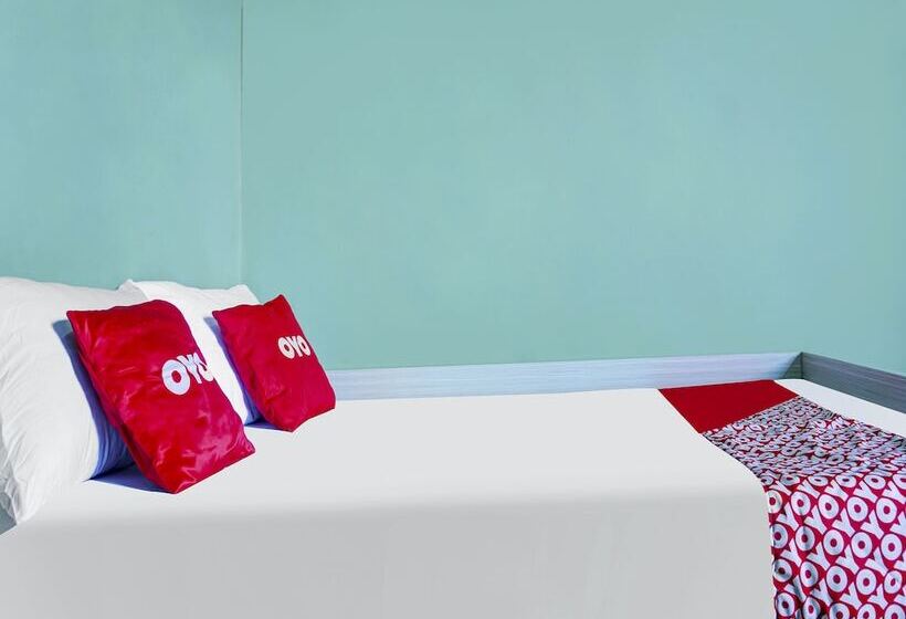 هتل Spot On 91205 Rindang Guesthouse Syariah