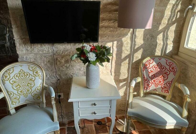 Bed and Breakfast L Orangerie