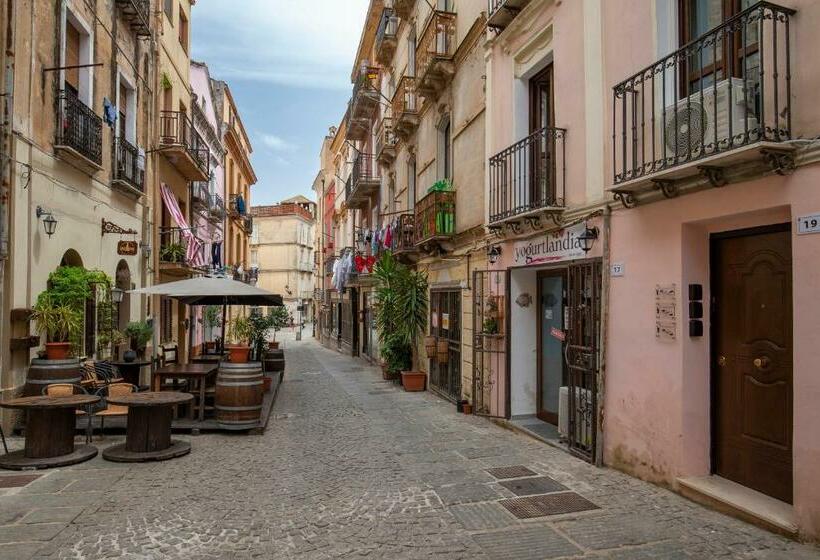 펜션 Via Cavour 19, Camere Del Conte