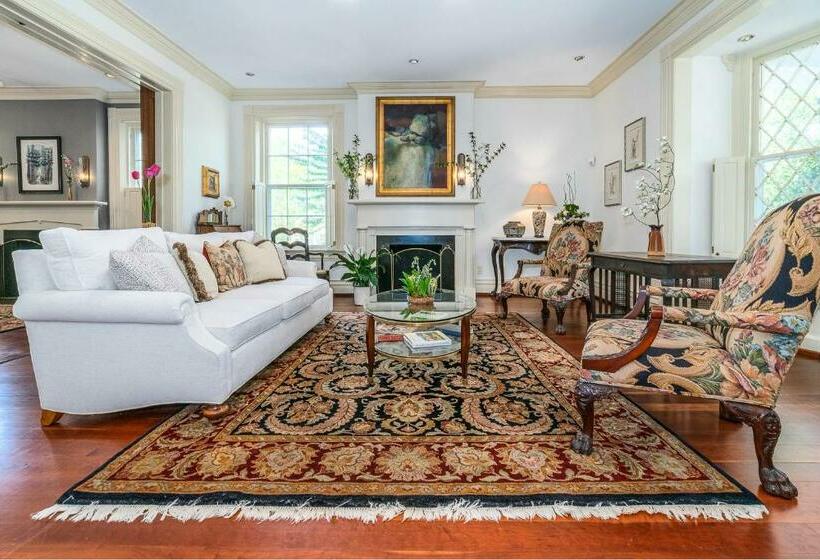 住宿加早餐  Stonegate