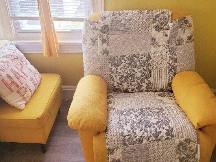 بنسيون Room In Guest Room   Yellow Rm Dover  Del State, Bayhealth  Dov Base