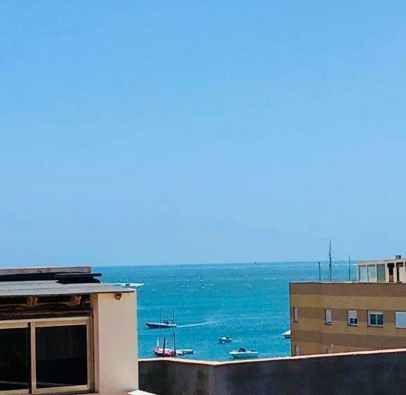 펜션 The Summer Treat Shared Apartment Compartido