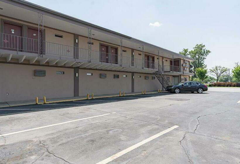 هتل Broadway Inn