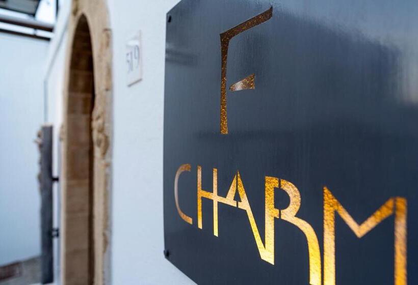 تختخواب و صبحانه F Charm All Suites   Adults Only