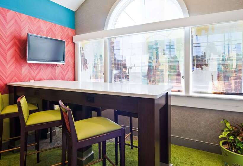 簡易ホテル Best Western Plus Harrisburg Mechanicsburg