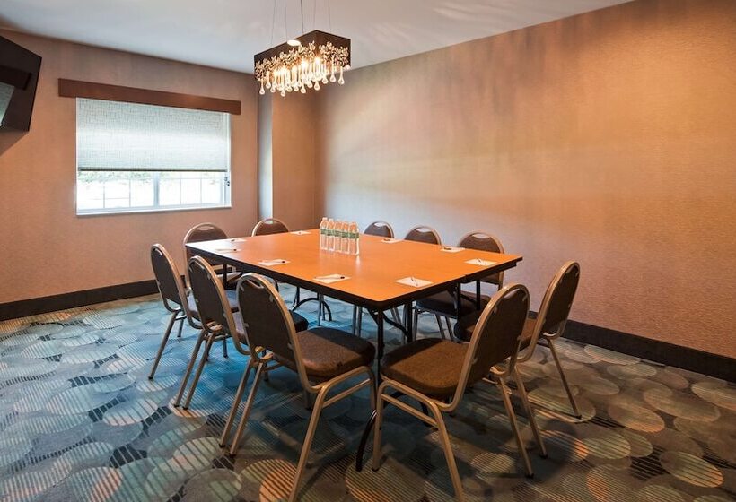 簡易ホテル Best Western Plus Harrisburg Mechanicsburg