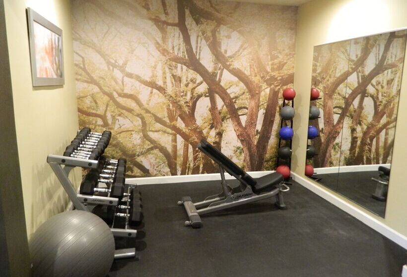 簡易ホテル Best Western Plus Harrisburg Mechanicsburg