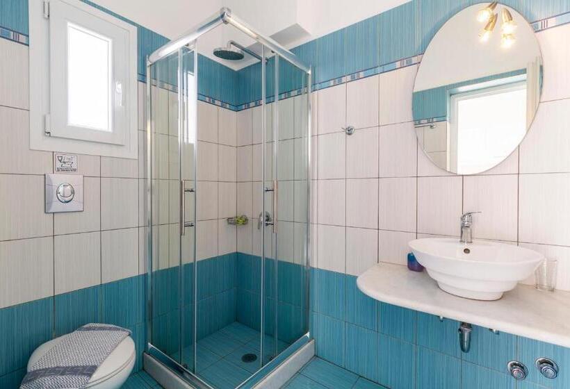 בית מלון כפרי Ikaros Studios & Apartments