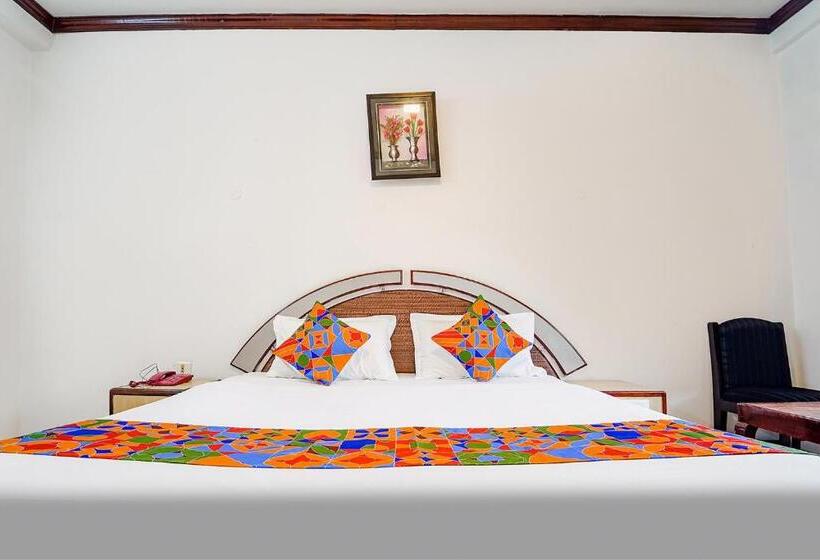 ホテル Orchid Inn