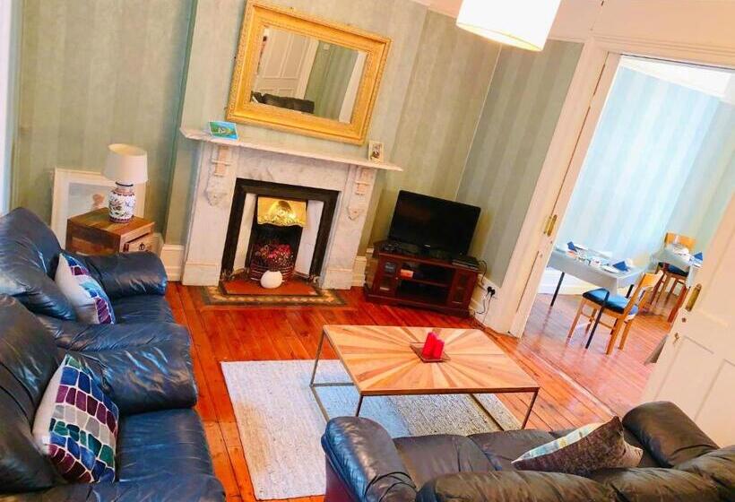 فندق Redclyffe Guesthouse