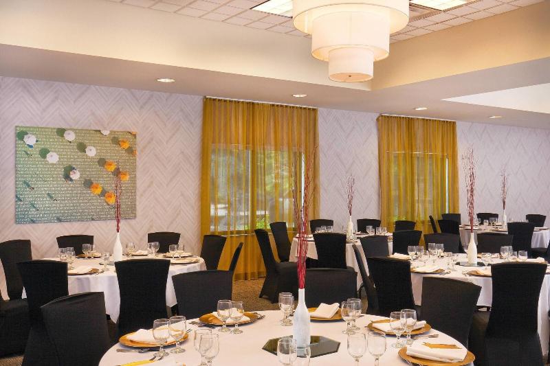 هتل Springhill Suites Chesapeake Greenbrier