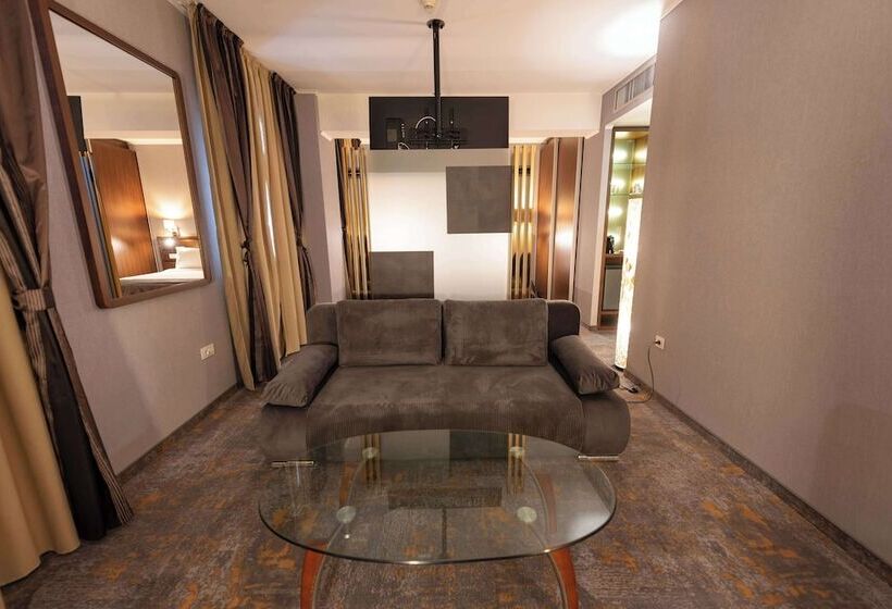 هتل Wyndham Cluj