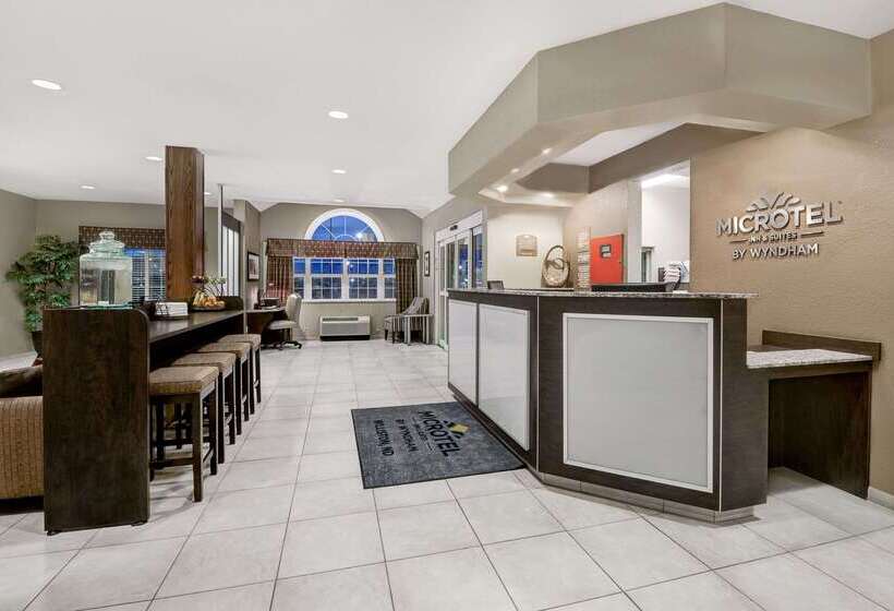 Microtel Inn & Suites By Wyndham Williston