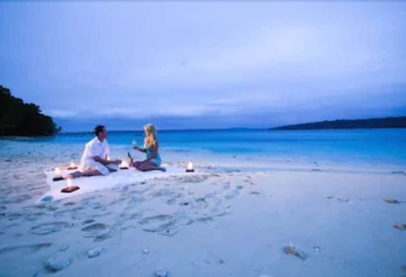 Bokissa Private Island Resort