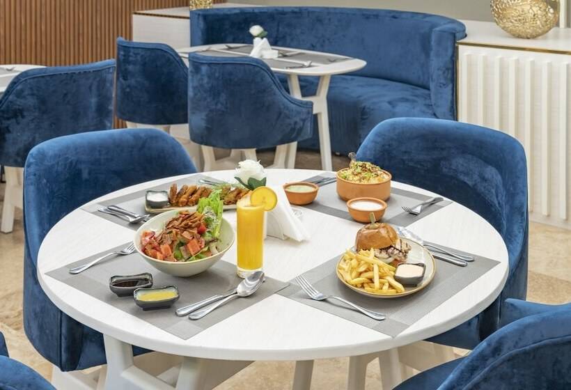 Citadines Al Ghubrah Muscat