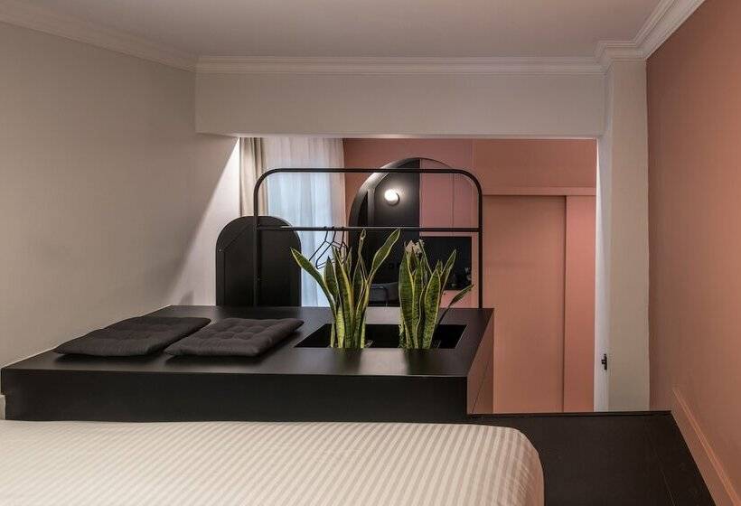 هتل 72 Ad Suites