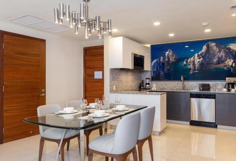 هتل Villa La Valencia Beach Resort & Spa Los Cabos