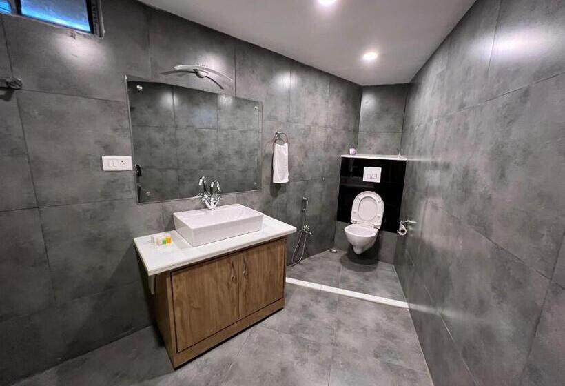 فندق The Phoenix Residency
