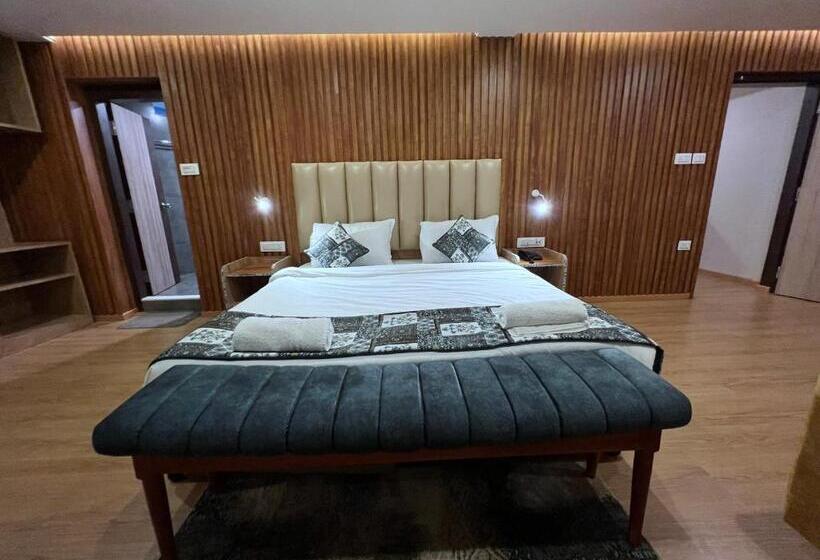 فندق The Phoenix Residency