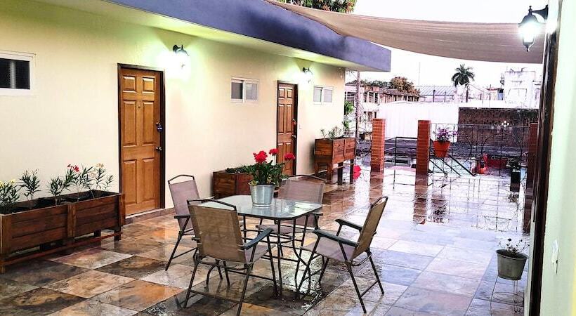 Doña Adelina House