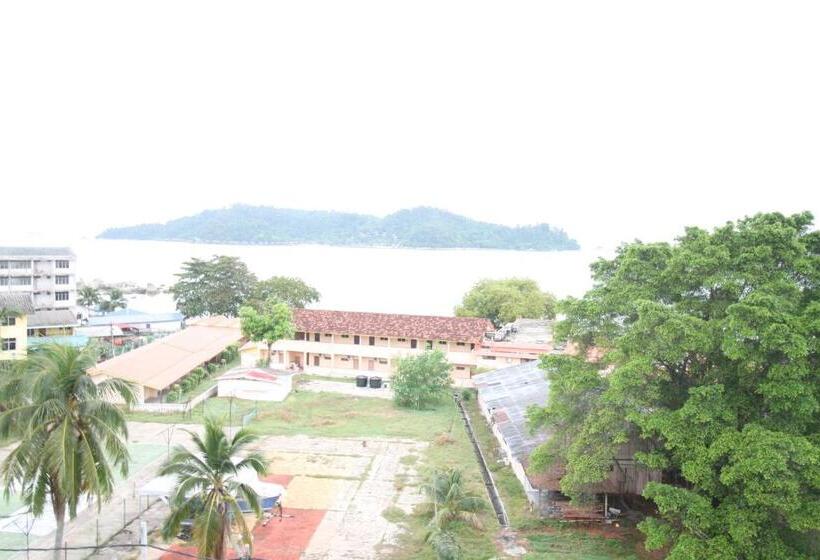 هتل Pangkor Pop Ash