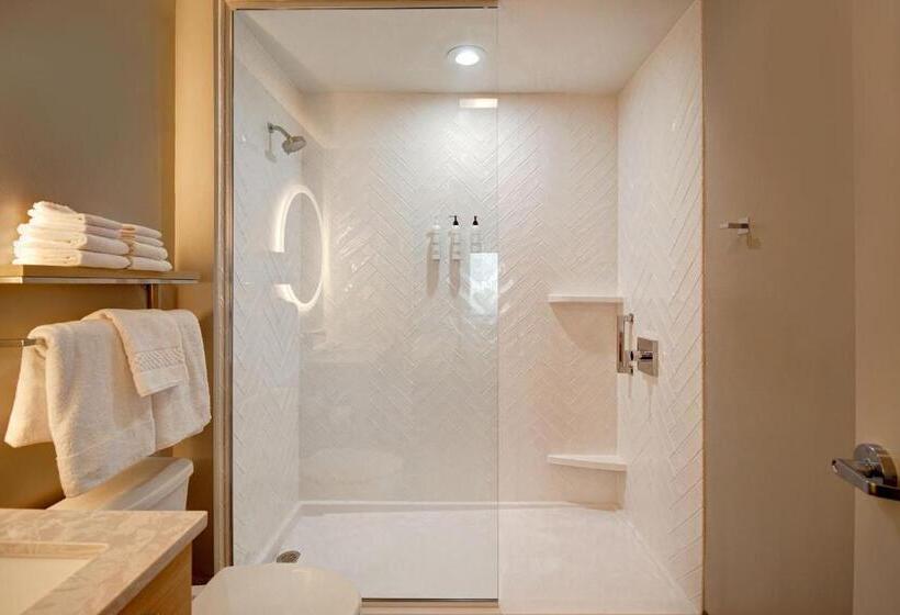 בית מלון כפרי Towneplace Suites By Marriott Cincinnati Airport South