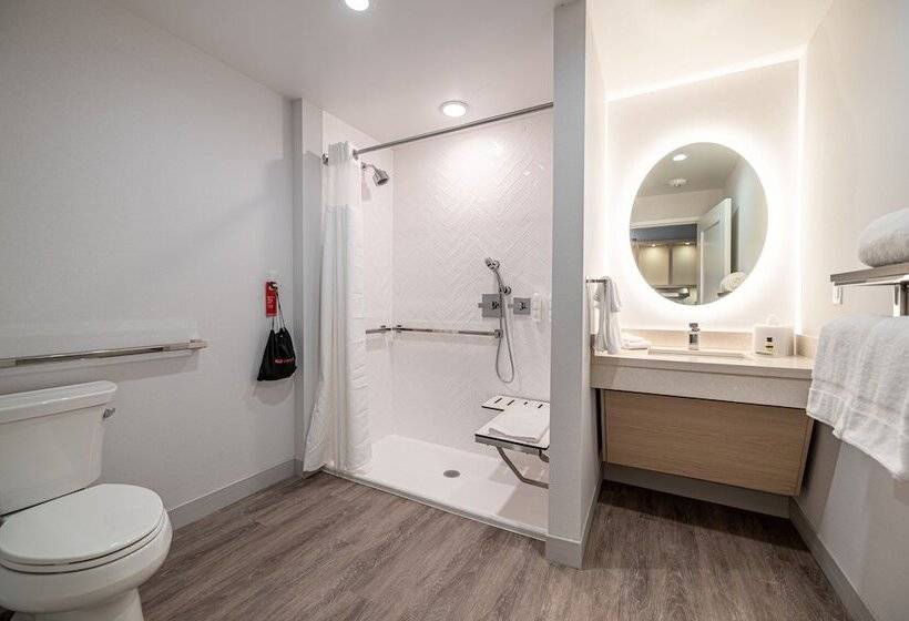 هتل Towneplace Suites By Marriott Las Vegas North I15