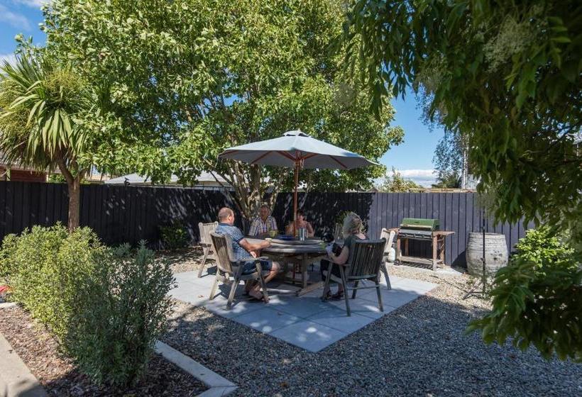 מוטל Bella Vista Nelson