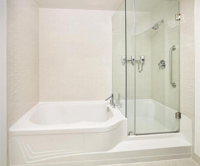 בית מלון כפרי Four Points By Sheraton Edmonton Gateway