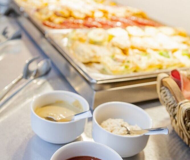 호텔 Francis Palace