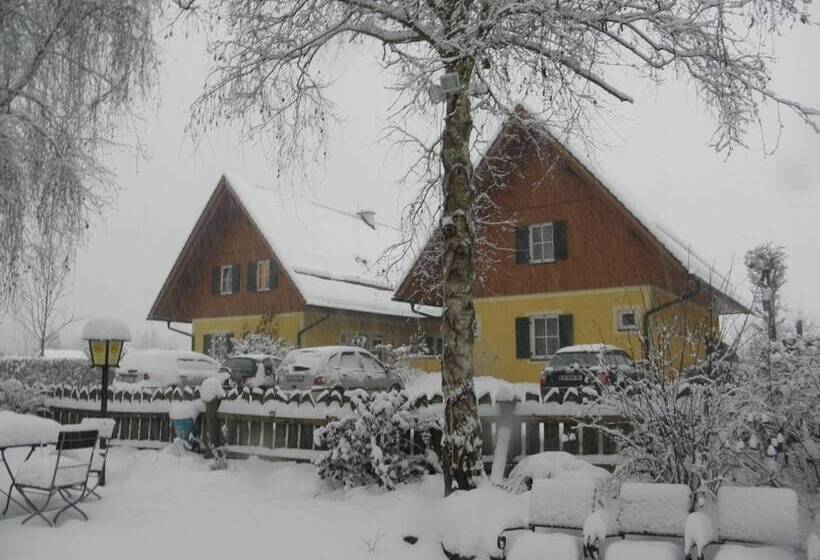 בית מלון כפרי Herberts Stubn